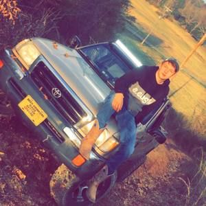 Meet your Posher, Ethan